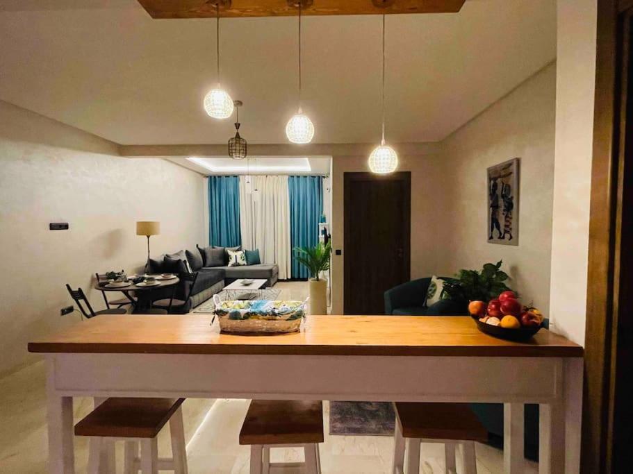 Appartement Luxueux Au Centre De Marrakech Marrakesh Esterno foto